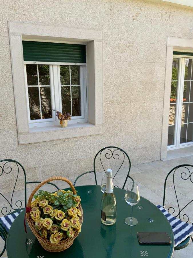 Apartment Provance Пула Екстериор снимка