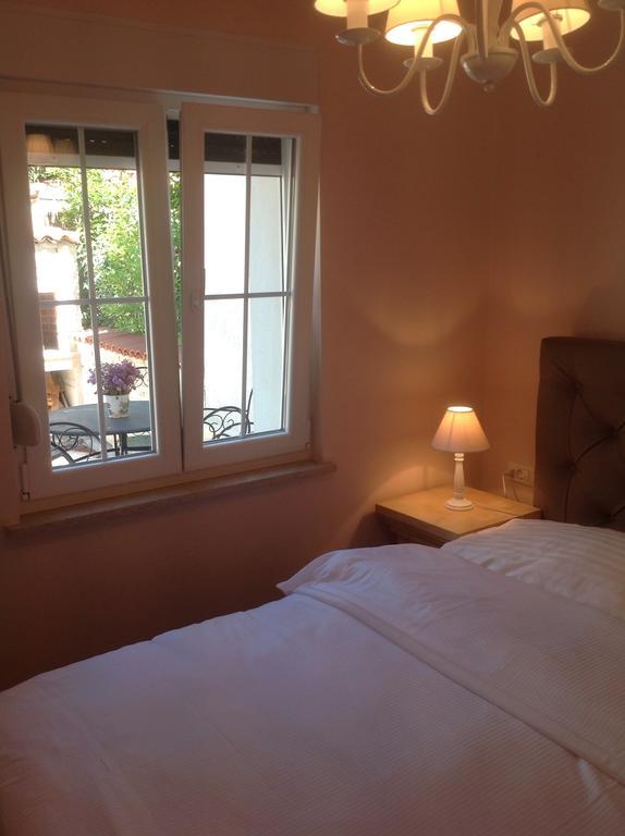 Apartment Provance Пула Стая снимка
