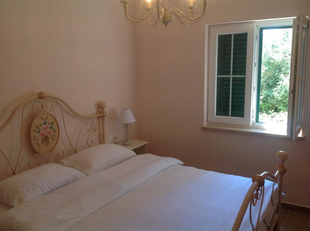 Apartment Provance Пула Стая снимка